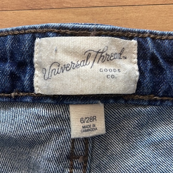 Universal Thread Vintage MIDI Shorts💙 - Picture 6 of 6